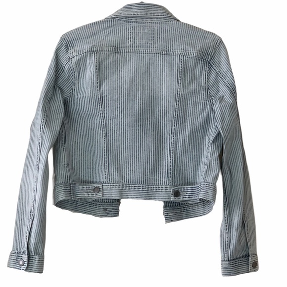 ❌SOLD❌⬇️Lands End striped crop denim jacket - Picture 2 of 7